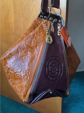 LARGE MARINO ORLANDI  BUTTERFLY LEATHER BUCKET SLING SHOULDER BAG